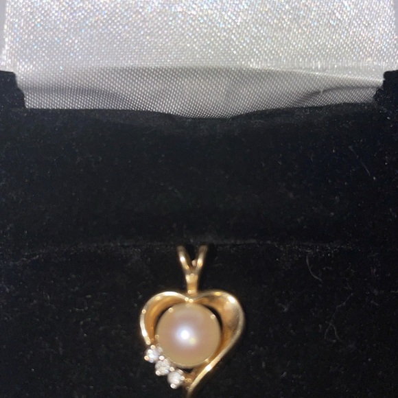 Gold pendant with real pearl - Picture 2 of 2